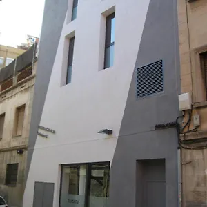 https://hostelscat.top-hotels-tarragona.com