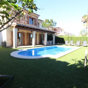 Villa Puerto Adriano